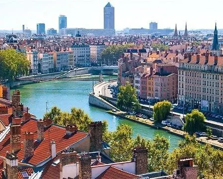 Lyon Cosy - Climatise - T2 - Proche Parc Tete D'or * Βιλερμπάν